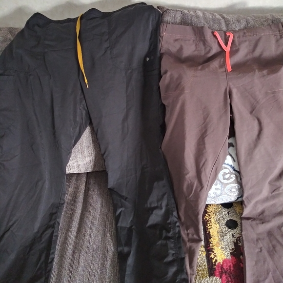 Carhartt Scrub Pants Bundle!!! - Picture 1 of 6